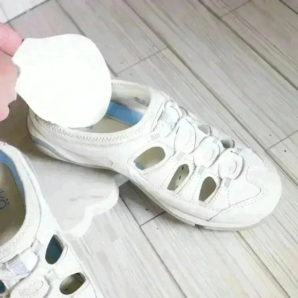 Women's Ryka White/blue leather top slip on sneaker size 6W - Picture 14 of 16